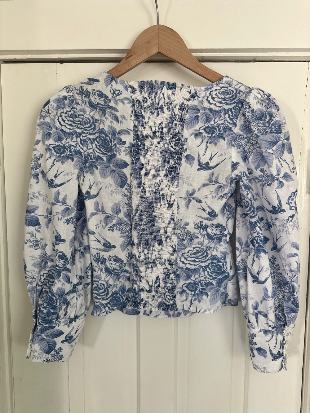 Reformation White and Blue Floral Square-Neck Puff-Sleeve Blouse - Picture 5 of 7